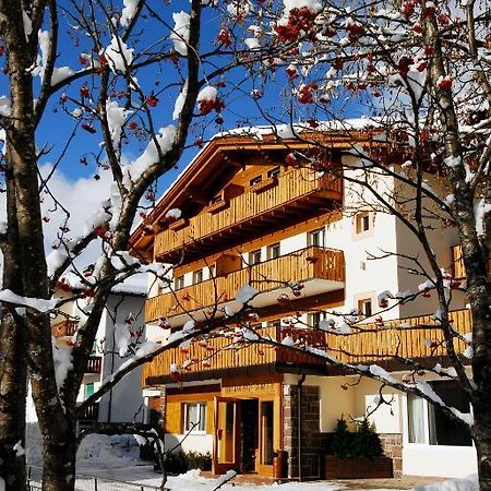 Residence Adler San Martino Di Castrozza Extérieur photo