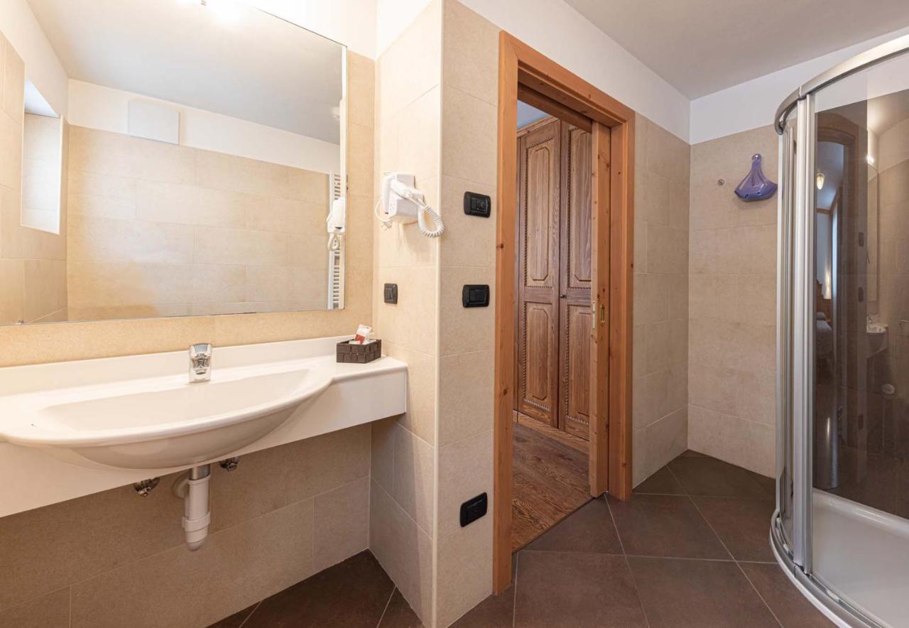 Residence Adler San Martino Di Castrozza Extérieur photo