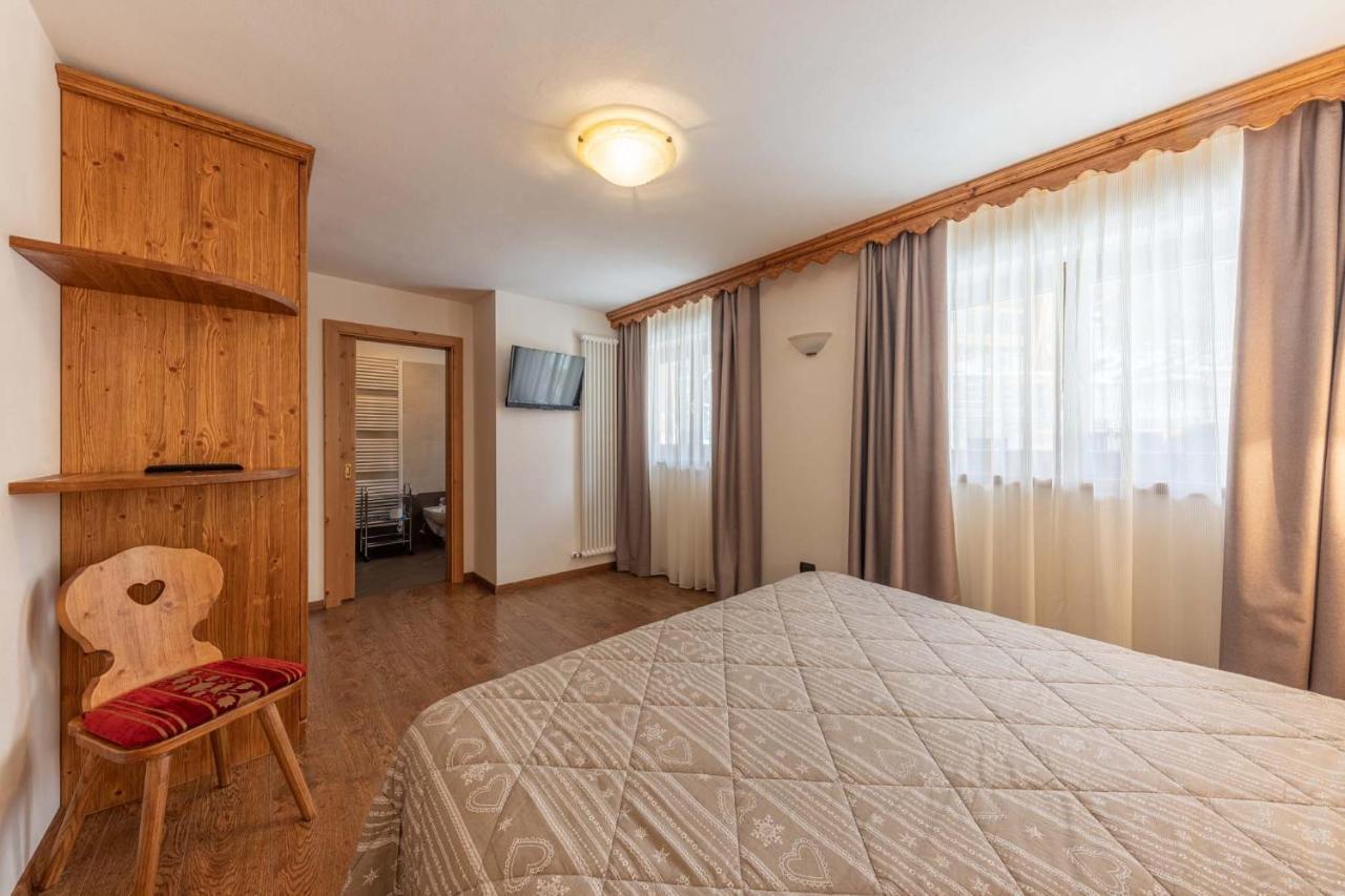 Residence Adler San Martino Di Castrozza Extérieur photo