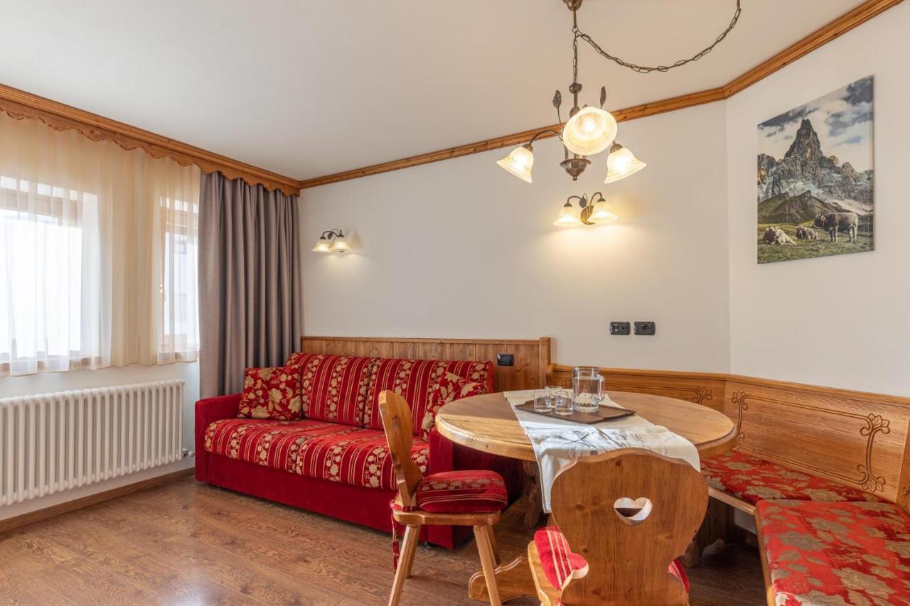 Residence Adler San Martino Di Castrozza Extérieur photo