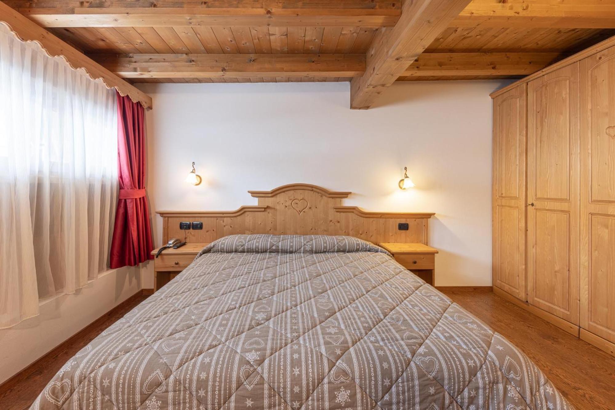 Residence Adler San Martino Di Castrozza Extérieur photo